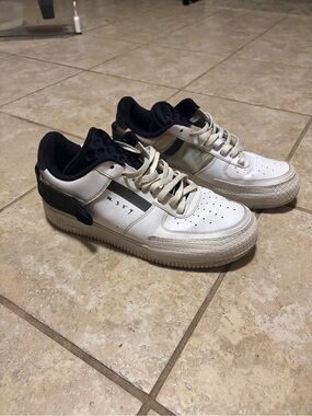 Nike Air Force 1 “Volt”